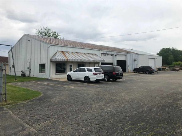 939 Storrs Lake Rd, Milton, WI 53563